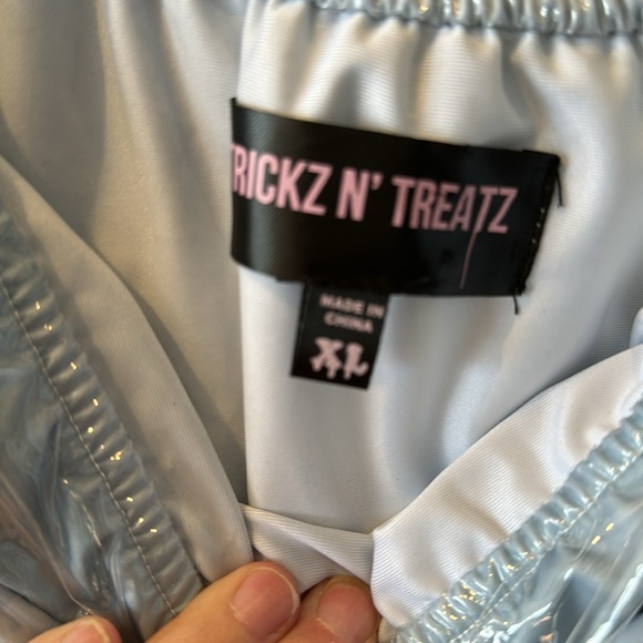 Trickz N' Treatz XL (Fits like a Medium) Dime Bag Costume * - Picture 3 of 7